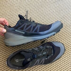 Salomon Men's Black and Grey Trail Running Shoes - Gore-Tex Sense Ride 4